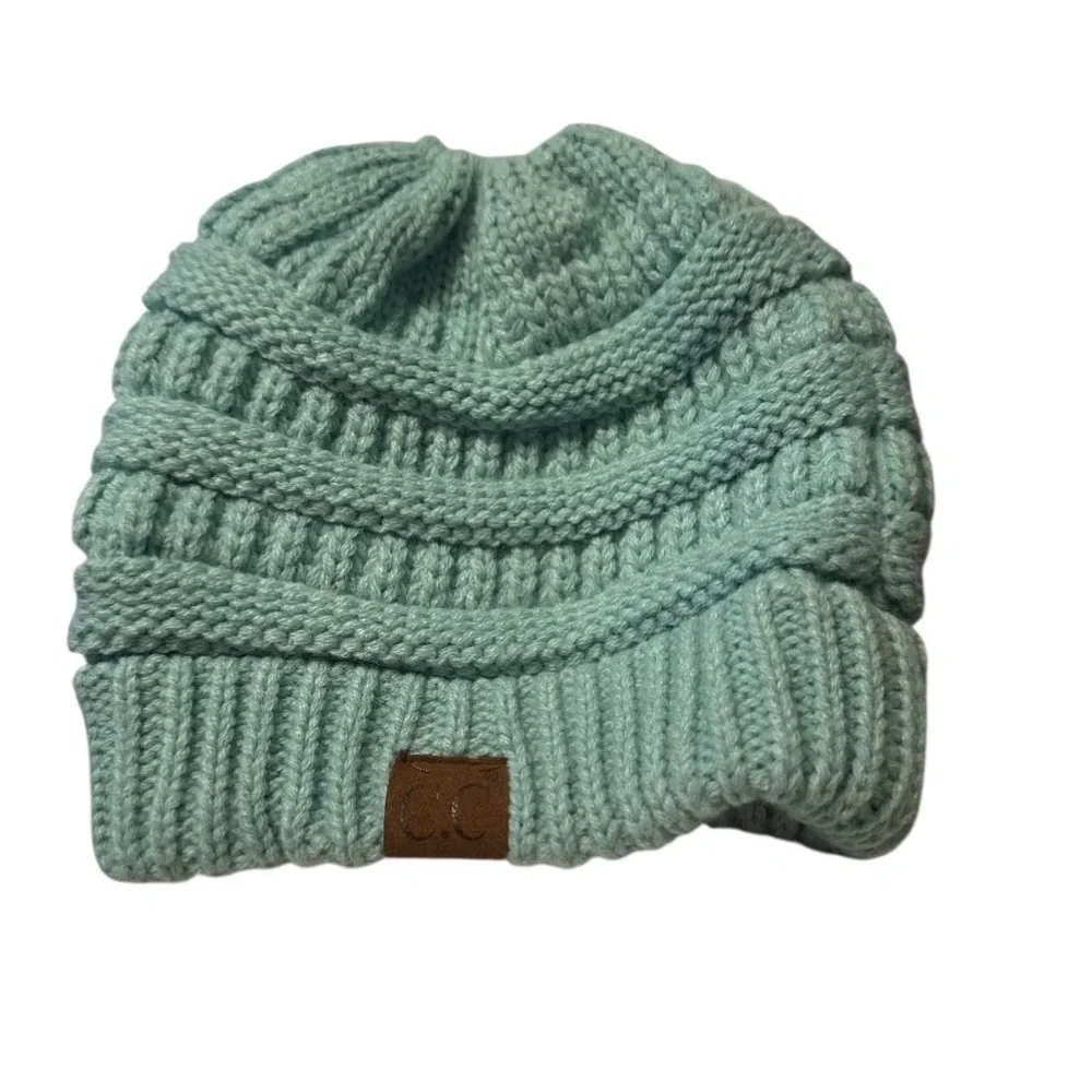 Cozy Mint Green Ponytail Women’s Beanie